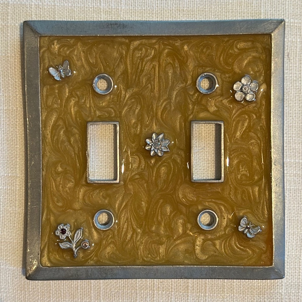 Anthropologie Double Switch Plate